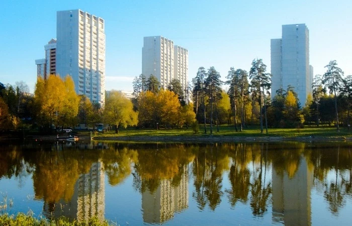Почему Зеленоград, лежащий в 40 км от Москвы, считается частью российской столицы