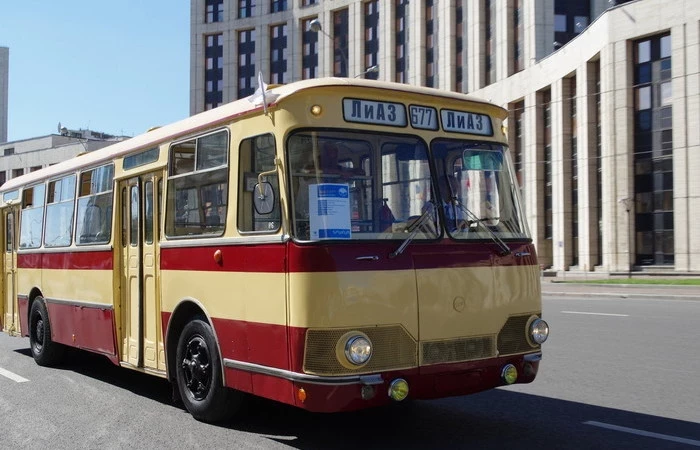 «Луноход»: за что водители любили один из самых массовых автобусов СССР