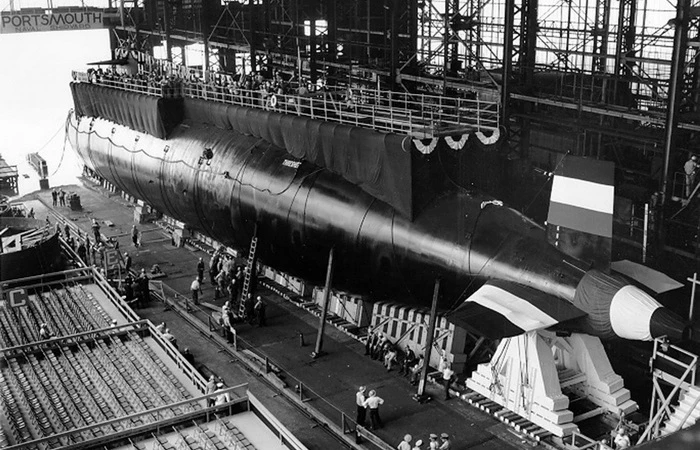 Как в 1963 году американцы умудрились утопить новенькую подводную лодку в первый же день службы