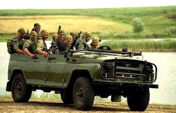 4 автомобиля, которыми в российской армии пытались заменить УАЗ-469