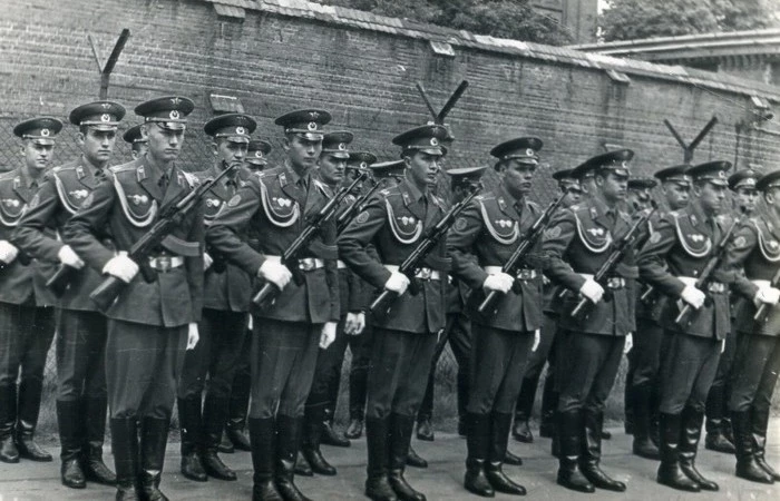 Что в СССР сделали с летчиком Зосимовым, сбежавшим в 1976 году в Иран