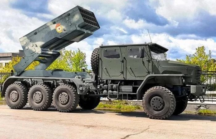 ТОС-2 «Тосочка»: что за новое разрушительное оружие российская армия начала получать год назад