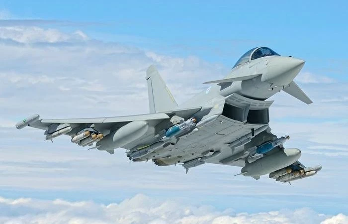 Ночной кошмар для Су-35: какими характеристиками может похвастаться лучший самолет стран Западной Европы