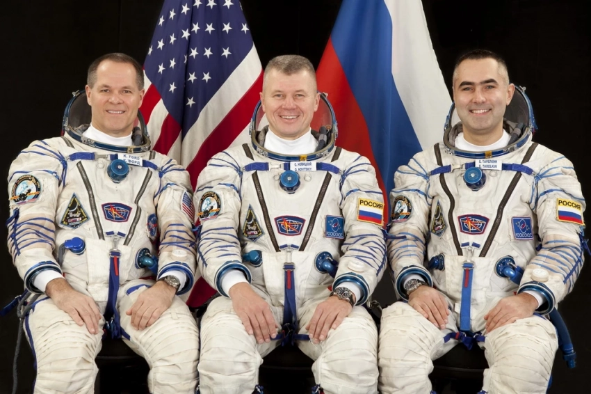 Космонавт Олег Новицкий – далекий и близкий