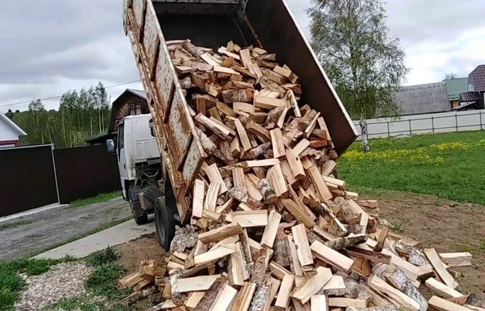 Какие дрова лучше всего подойдут для печки: самые экономичные, жаркие, чистые
