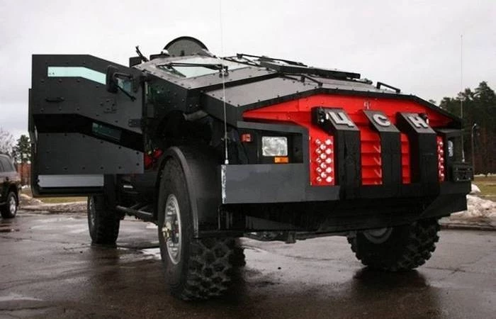 «Фалькатус»: броневик ФСБ на шасси КамАЗа и броней как у Т-34