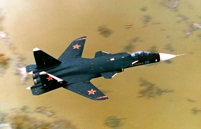 Су-47 «Беркут»: почему самый секретный самолет России так и не пошел в серию