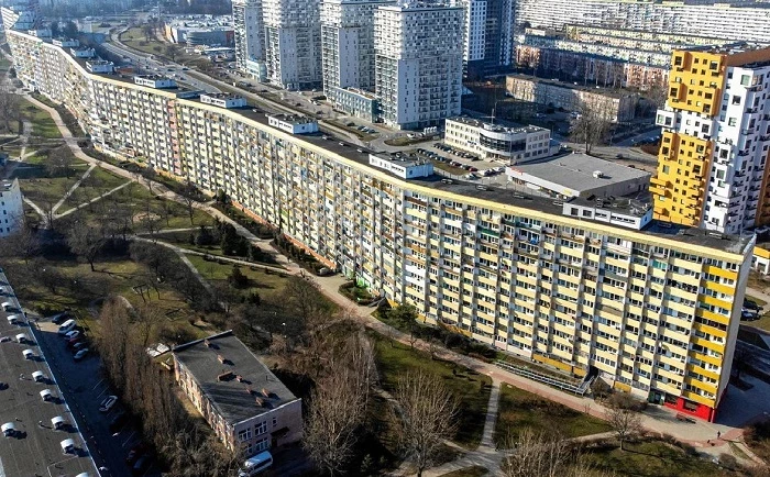 «Гданьский волноход»: занимательные факты о крупнейшем многоквартирном доме Европы