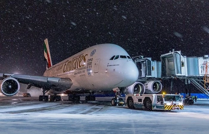 Зачем понадобилось создавать огромный Airbus A380, если есть невероятно успешный Boeing 747