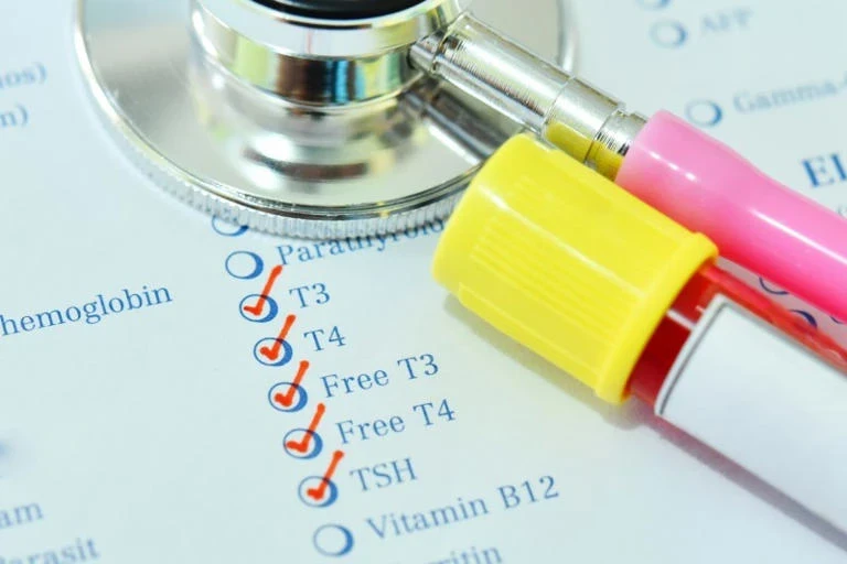 9 заблуждений о гормонах: эти мифы подвергают жизнь опасности