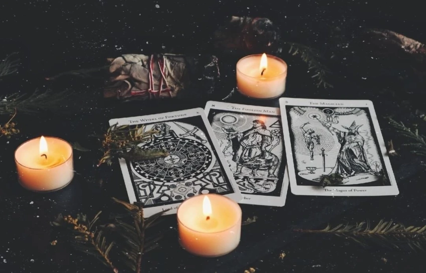 Карта Таро для каждого знака зодиака на декабрь 2025 предскажет кому-то прибыль, а другим предложение