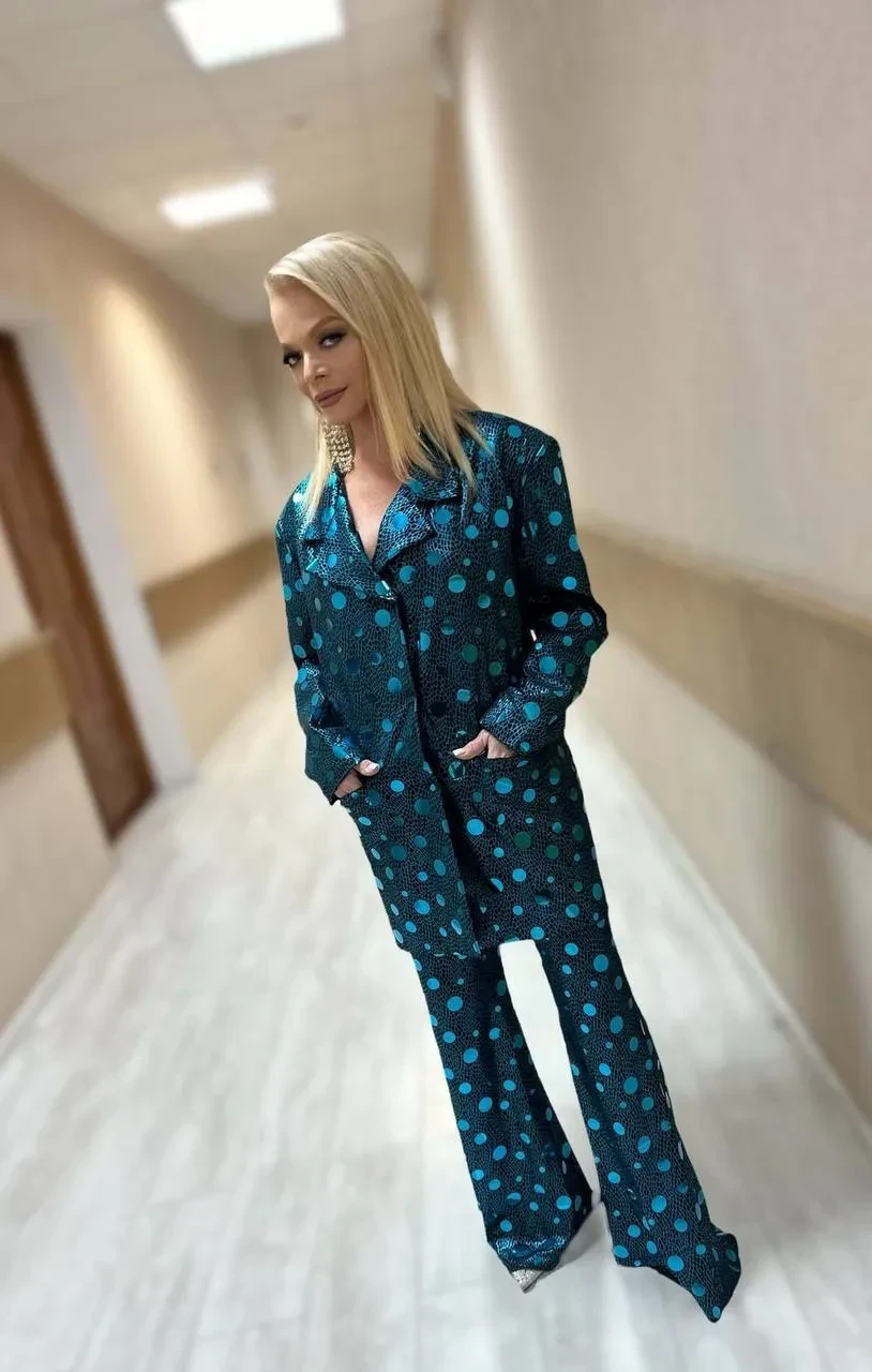 Лариса Долина может встретить Новый год в спорной квартире