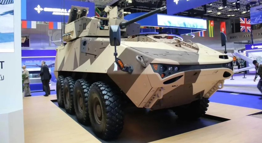 Представлена новая БМП LAV 700 Desert Viper - «Пустынная гадюка»